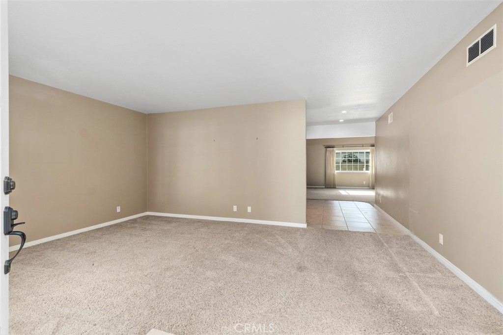 10715 Lynn Circle