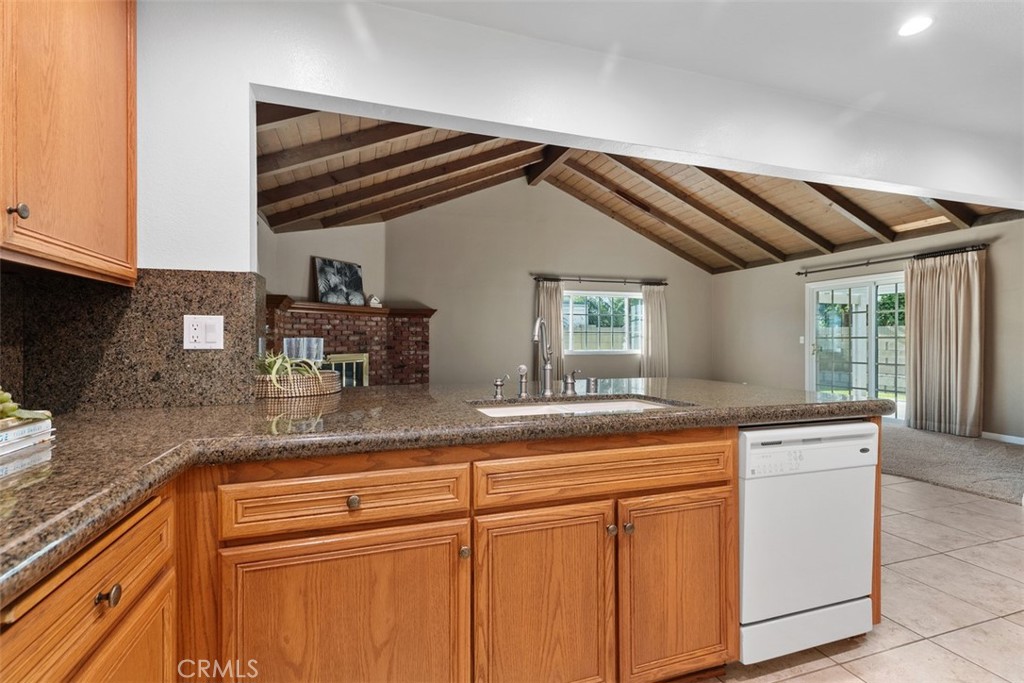 10715 Lynn Circle