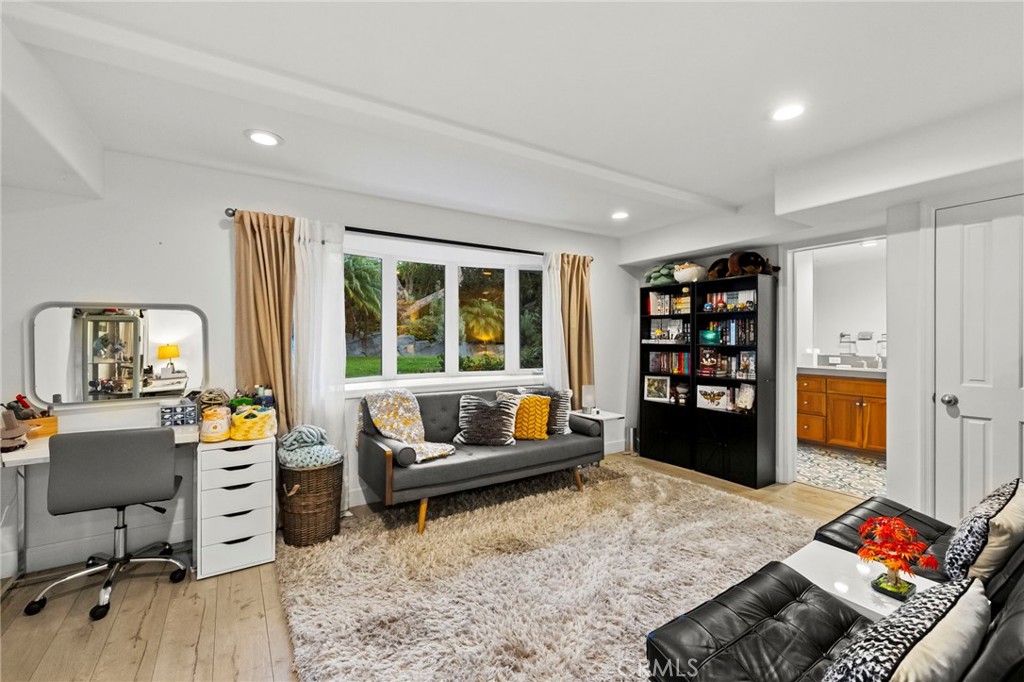 210 Monarch Bay