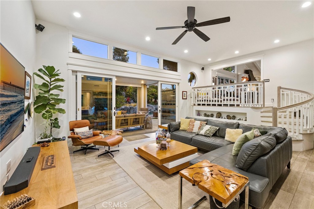 210 Monarch Bay