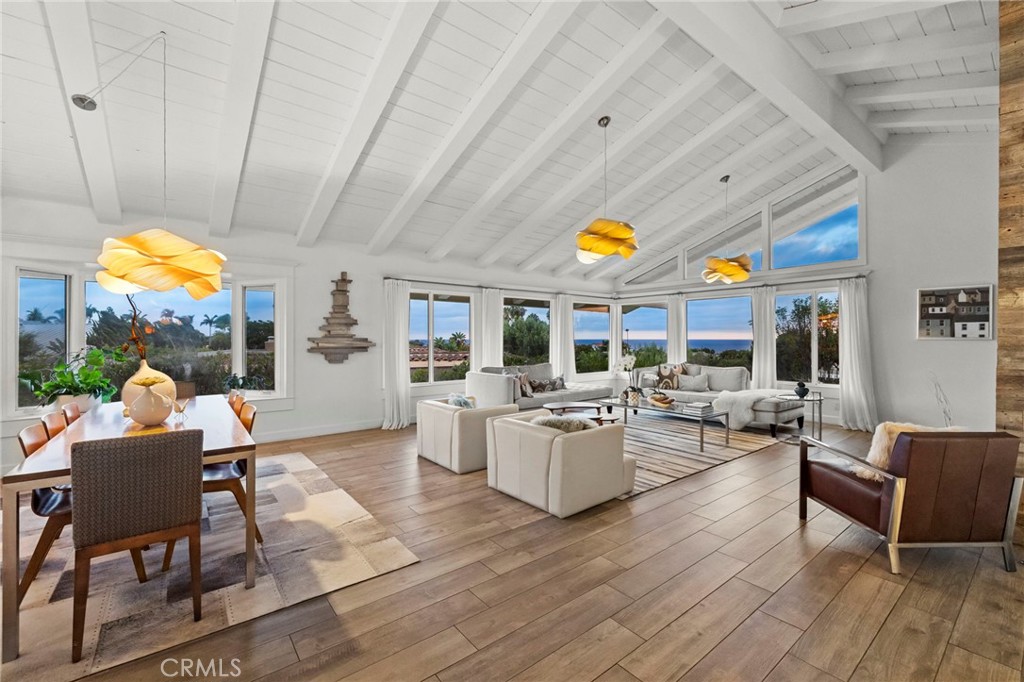 210 Monarch Bay