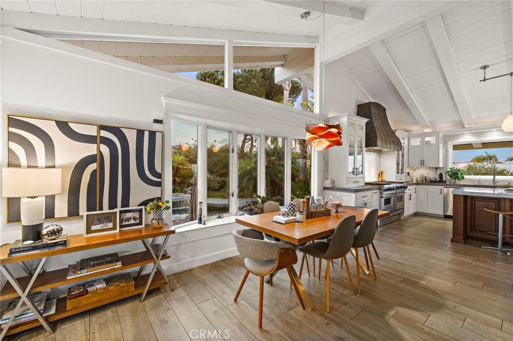 210 Monarch Bay