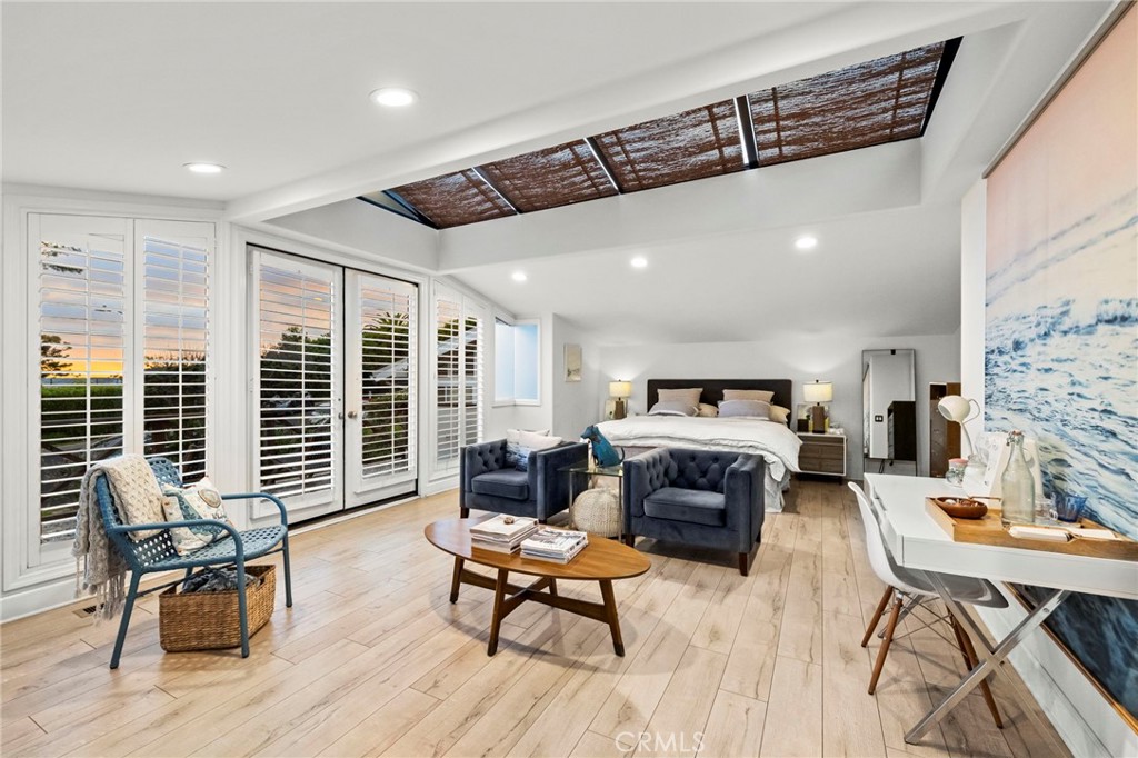 210 Monarch Bay