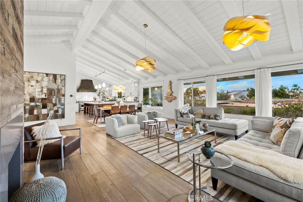 210 Monarch Bay