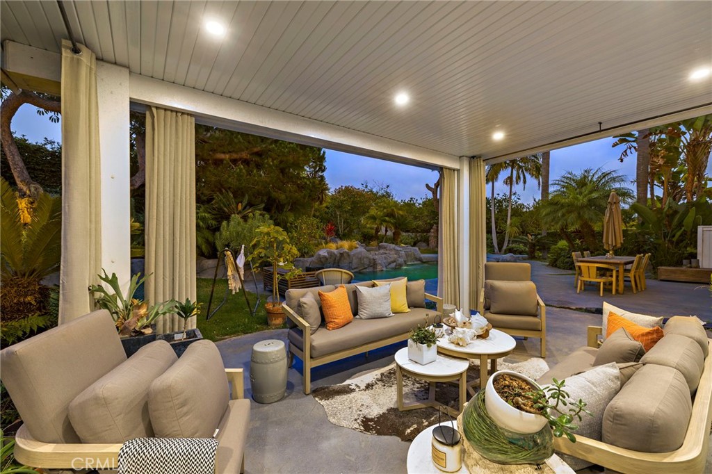 210 Monarch Bay