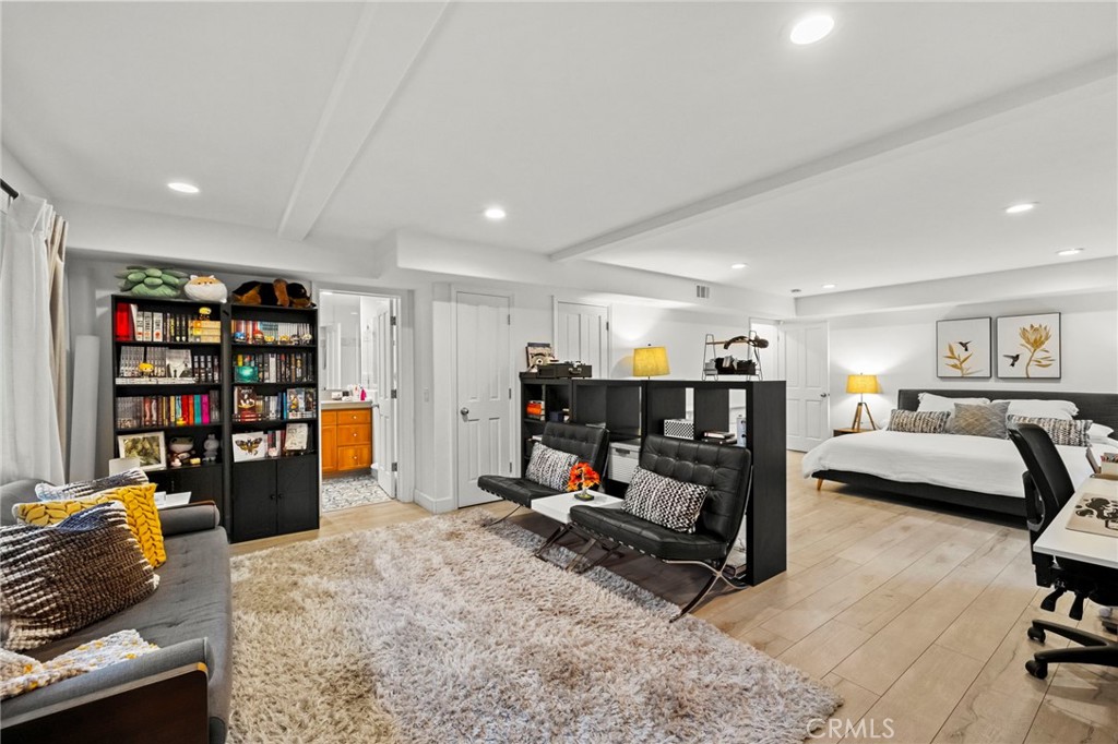 210 Monarch Bay