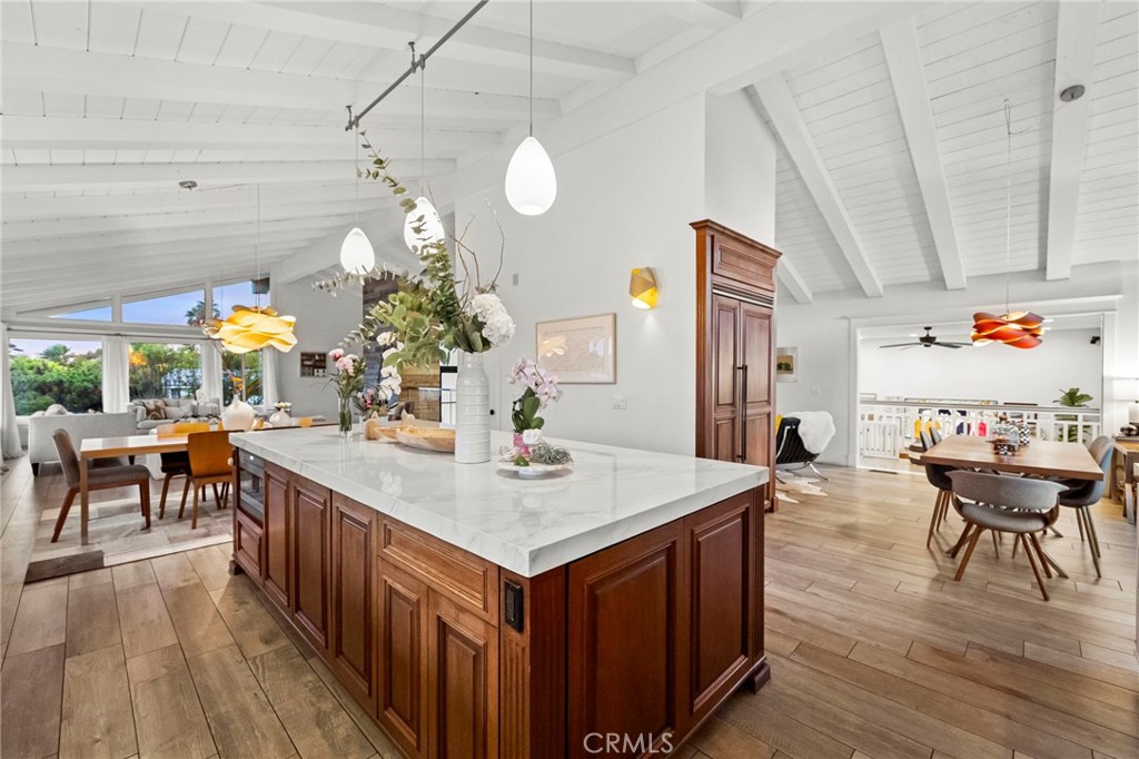 210 Monarch Bay