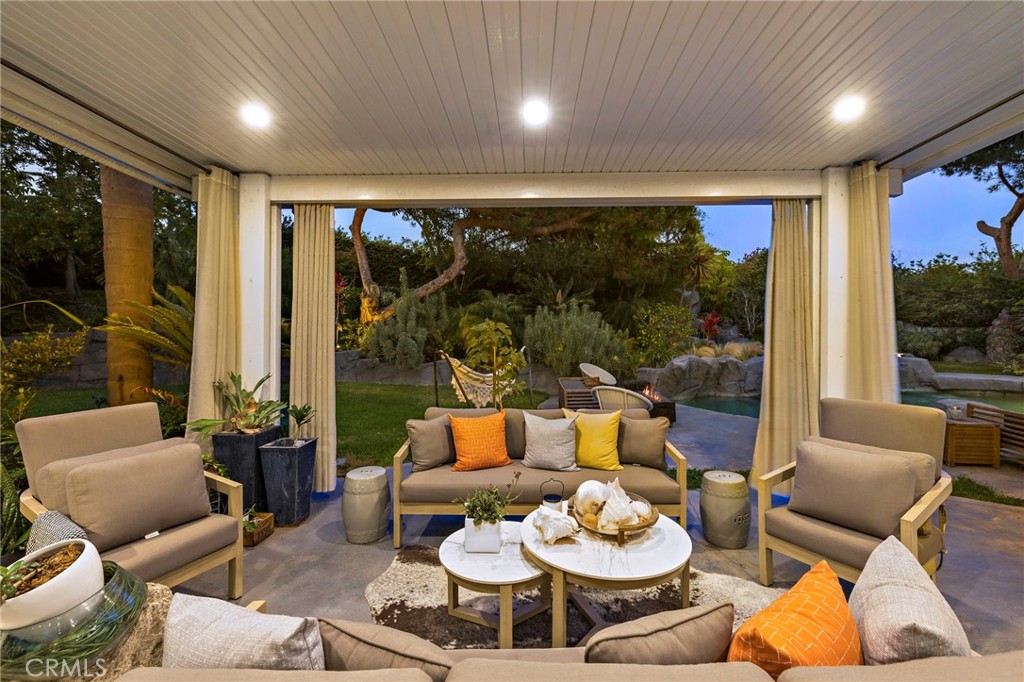 210 Monarch Bay