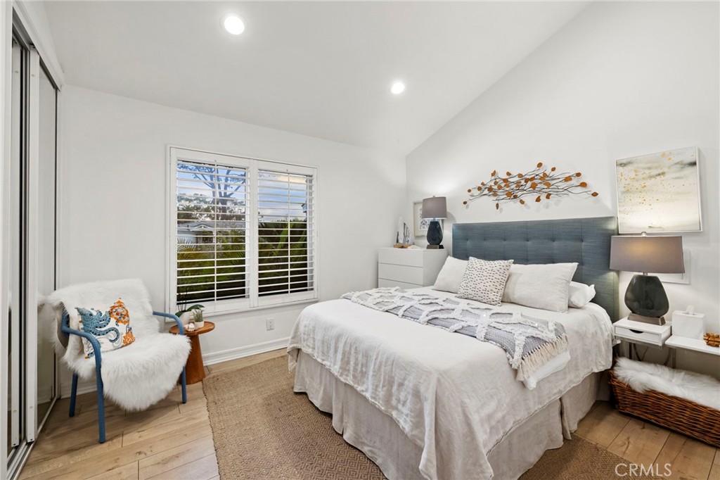 210 Monarch Bay