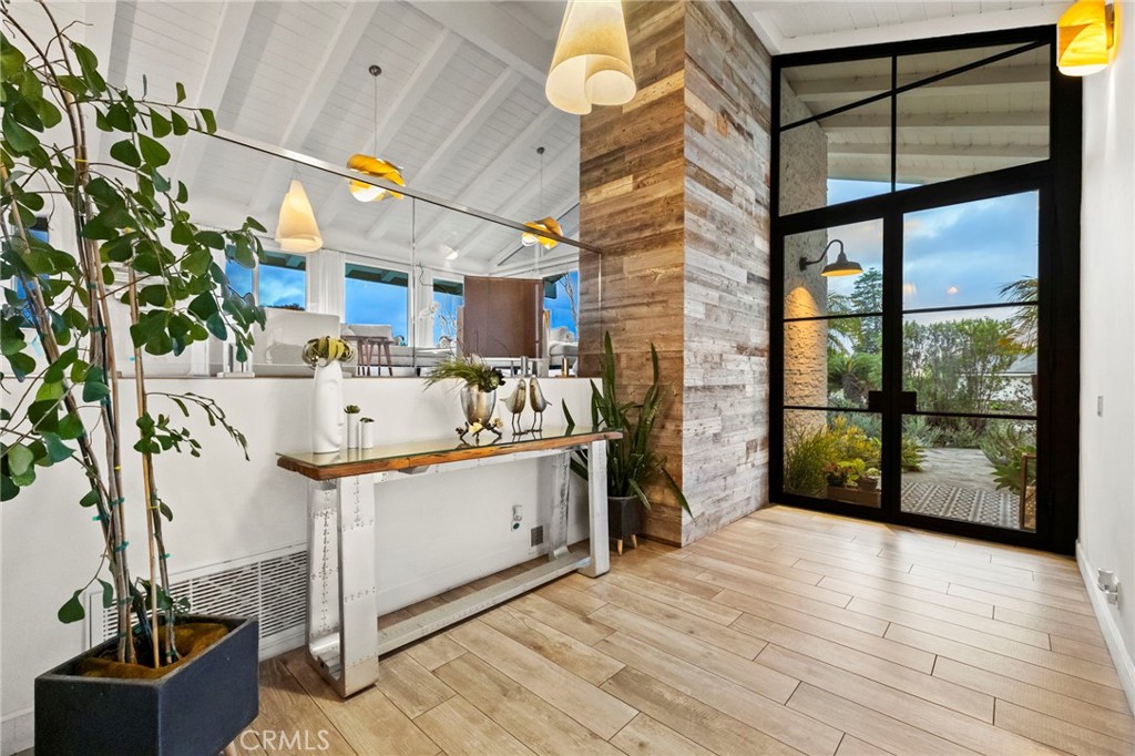 210 Monarch Bay