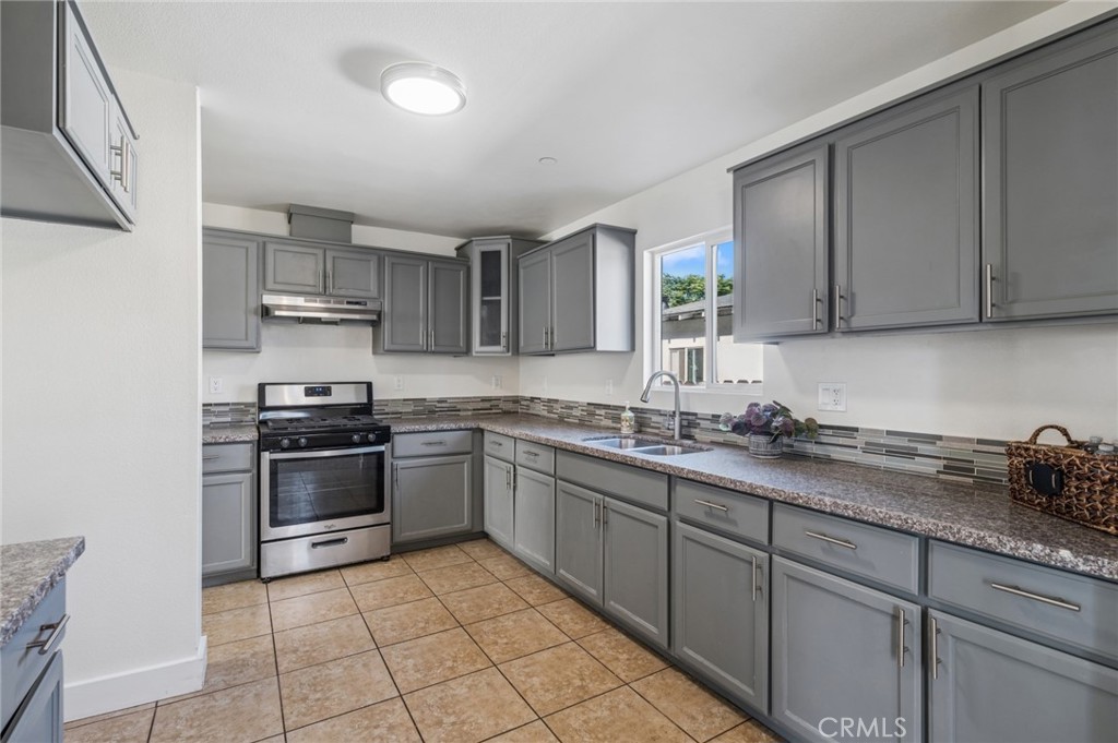 330 E 101st Street
