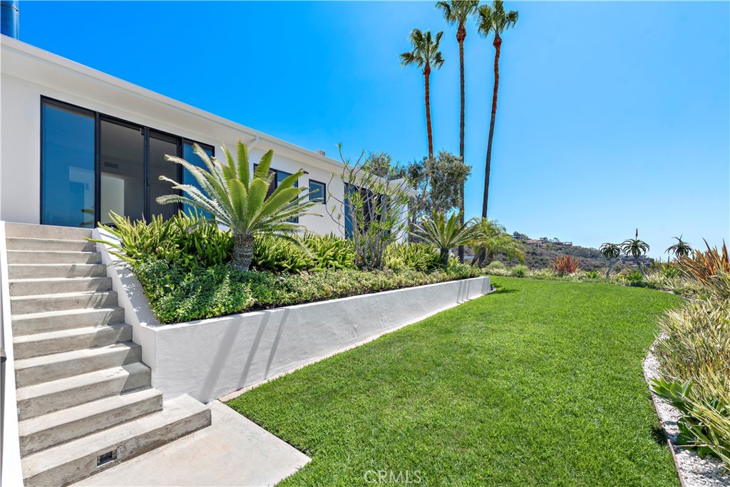 940 Summit Drive