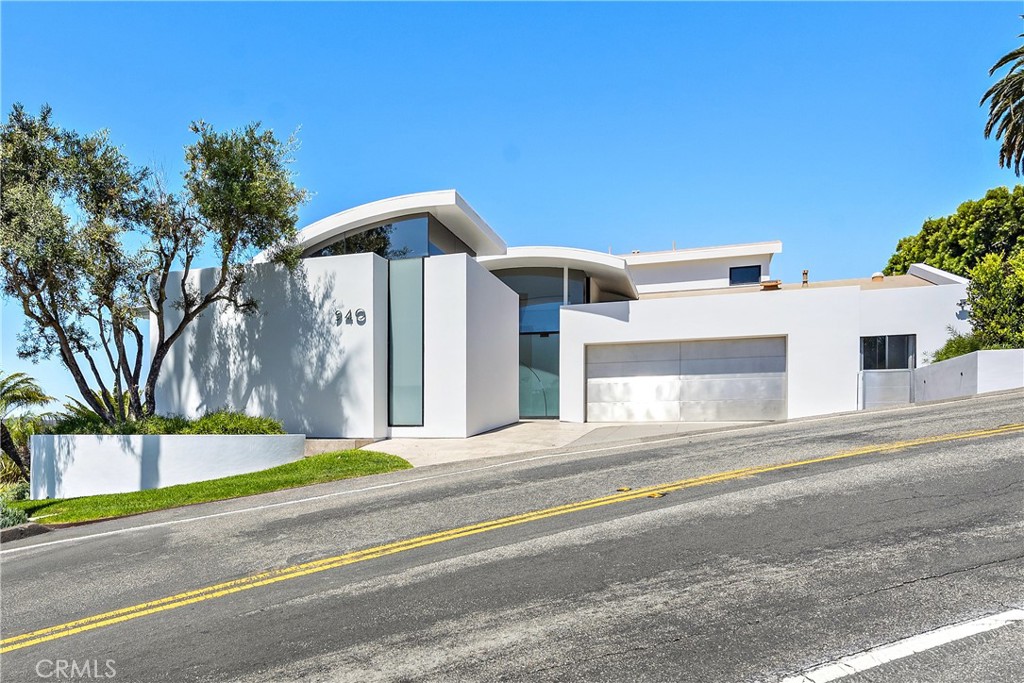 940 Summit Drive