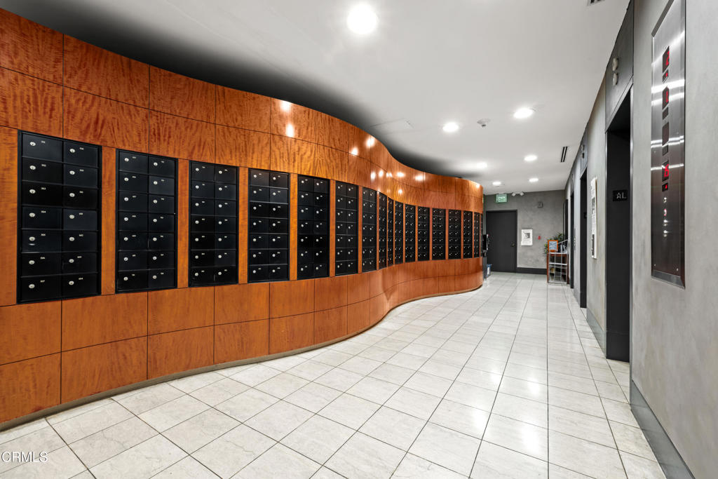 800 W 1st Street 1701