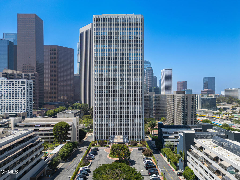 800 W 1st Street 1701