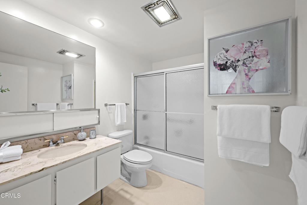 800 W 1st Street 1701