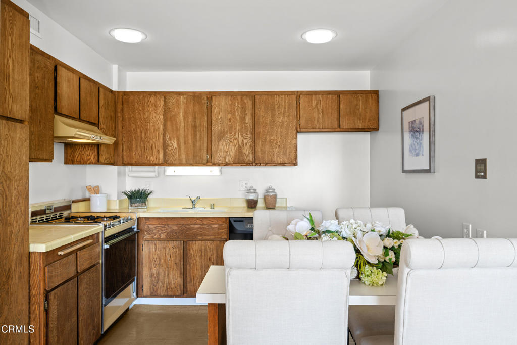 800 W 1st Street 1701