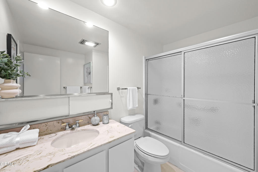 800 W 1st Street 1701