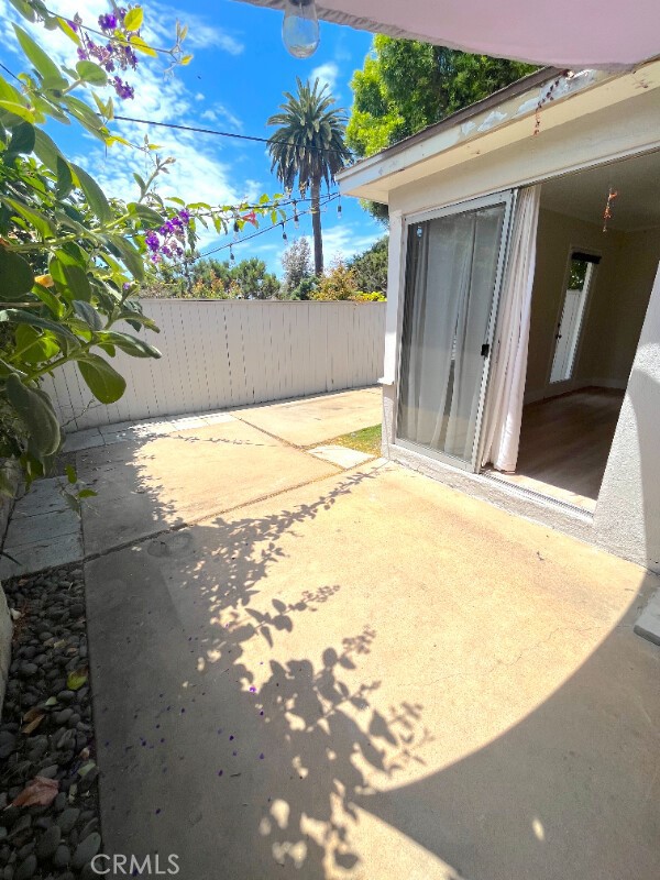 666 Glenneyre Street