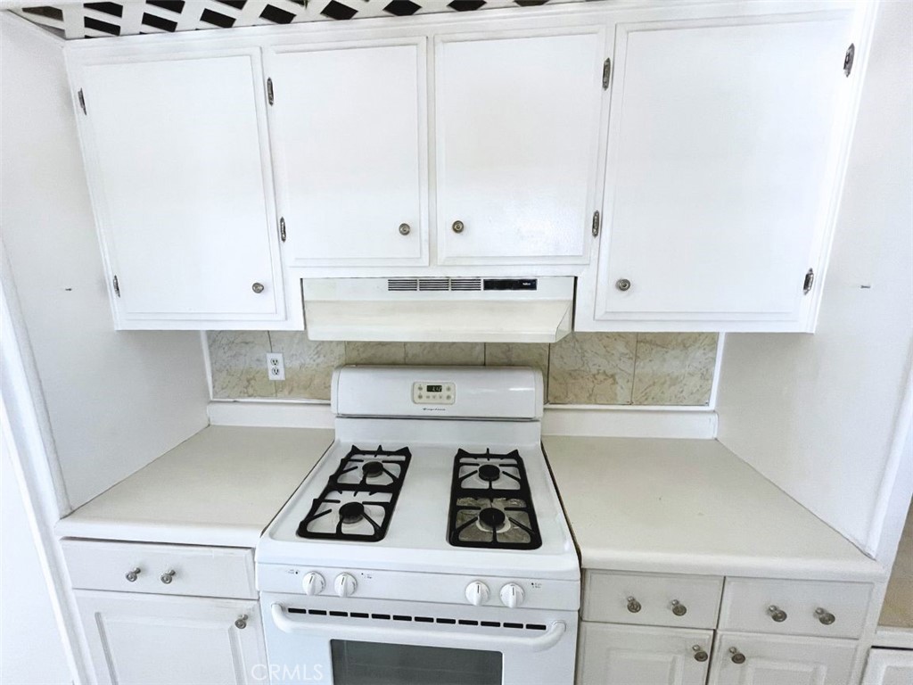 999 S Santa Fe Avenue 46