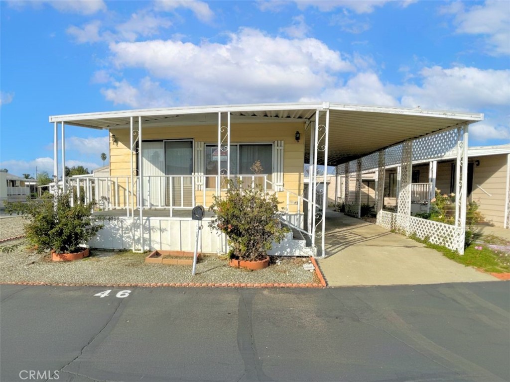 999 S Santa Fe Avenue 46