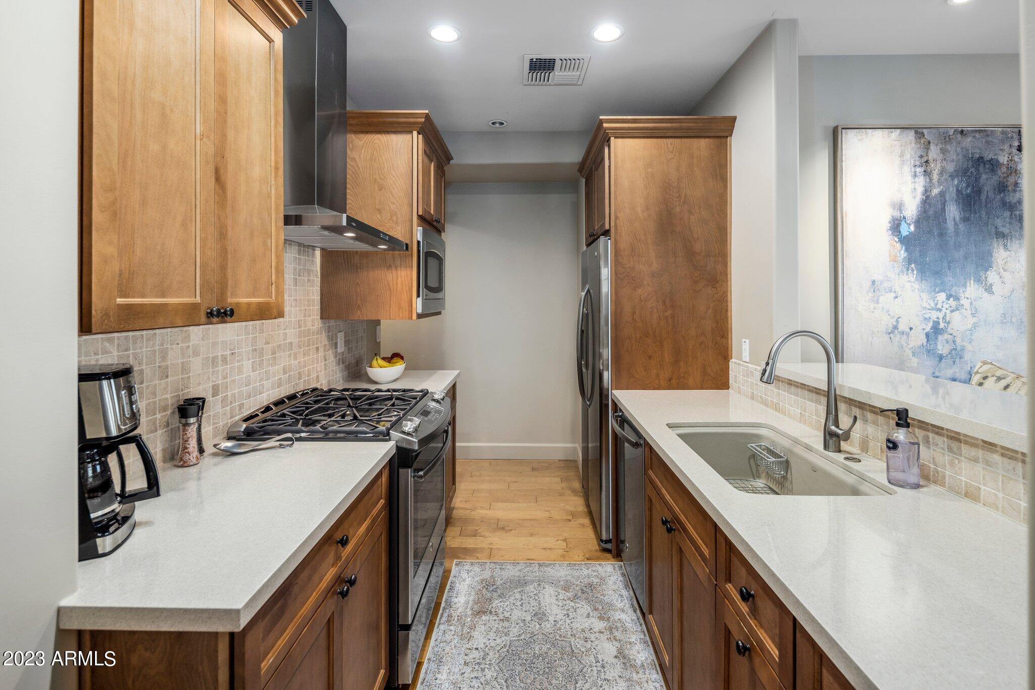 8333 E VIA PASEO DEL NORTE -- # 1006