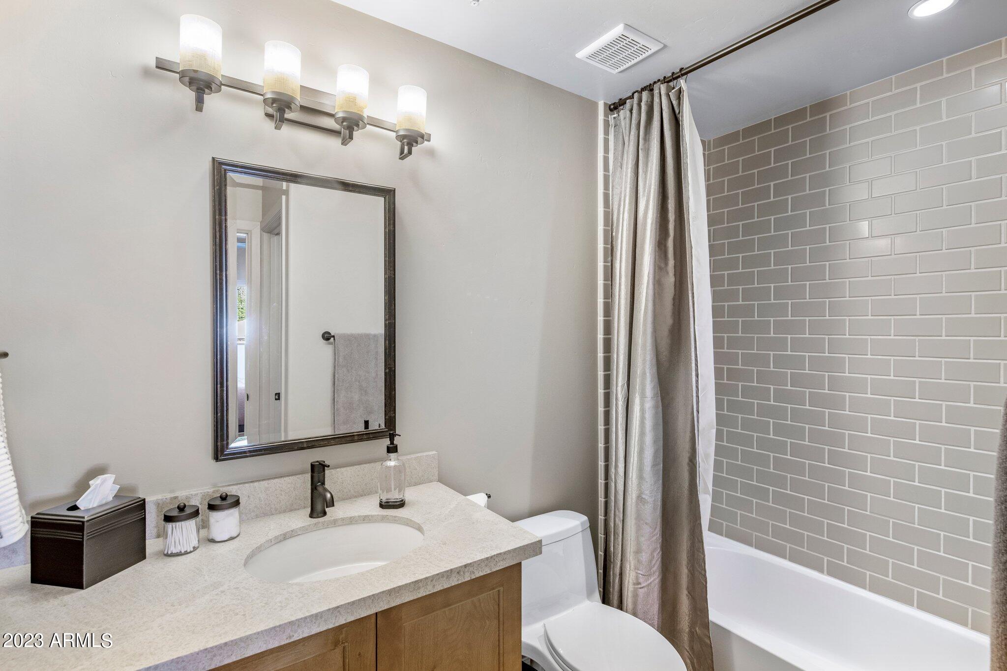 8333 E VIA PASEO DEL NORTE -- # 1006