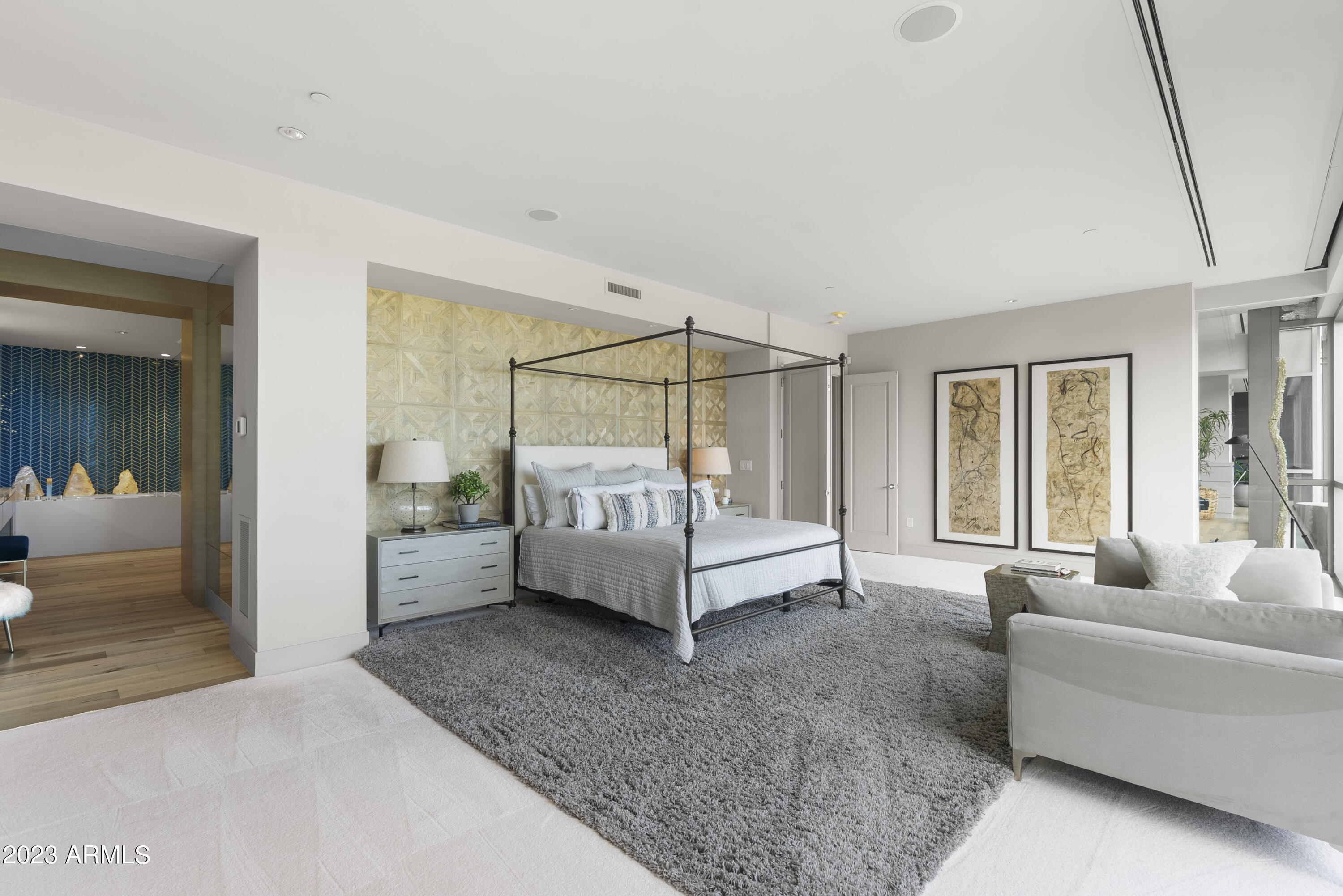 15215 N KIERLAND Boulevard # 934