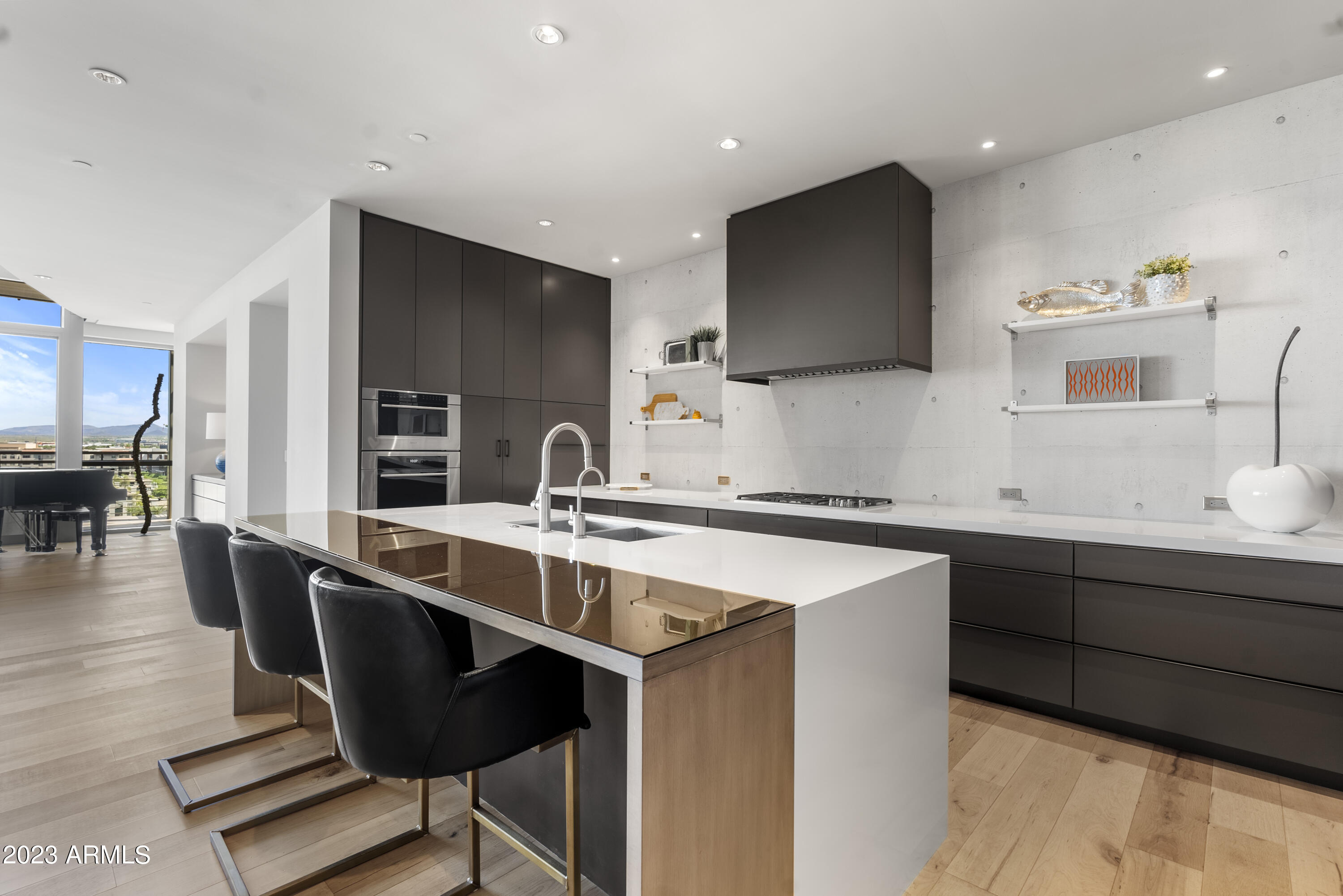 15215 N KIERLAND Boulevard # 934