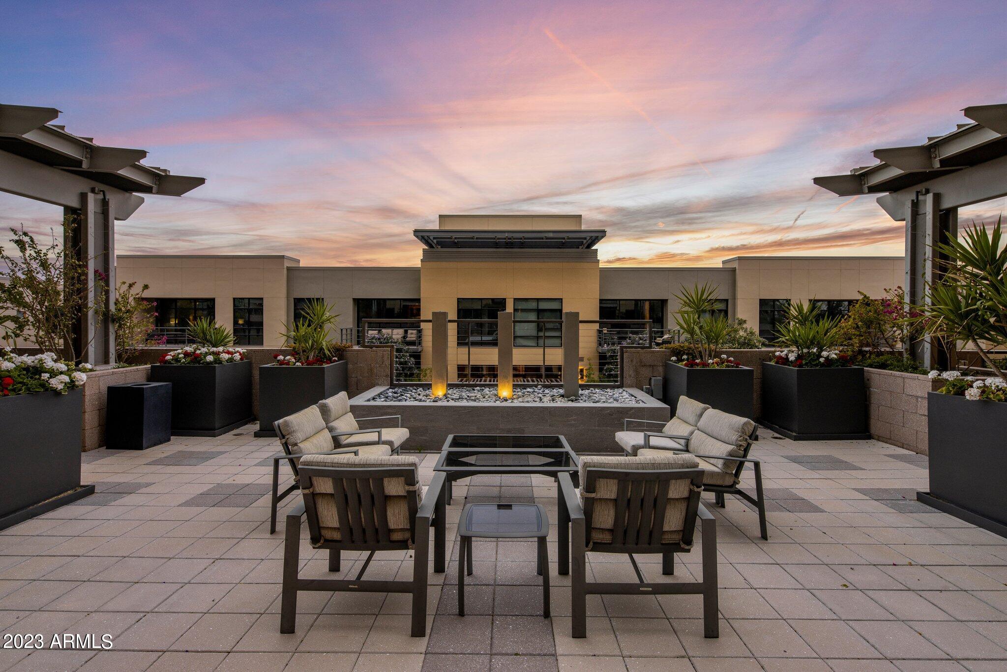 15215 N KIERLAND Boulevard # 934
