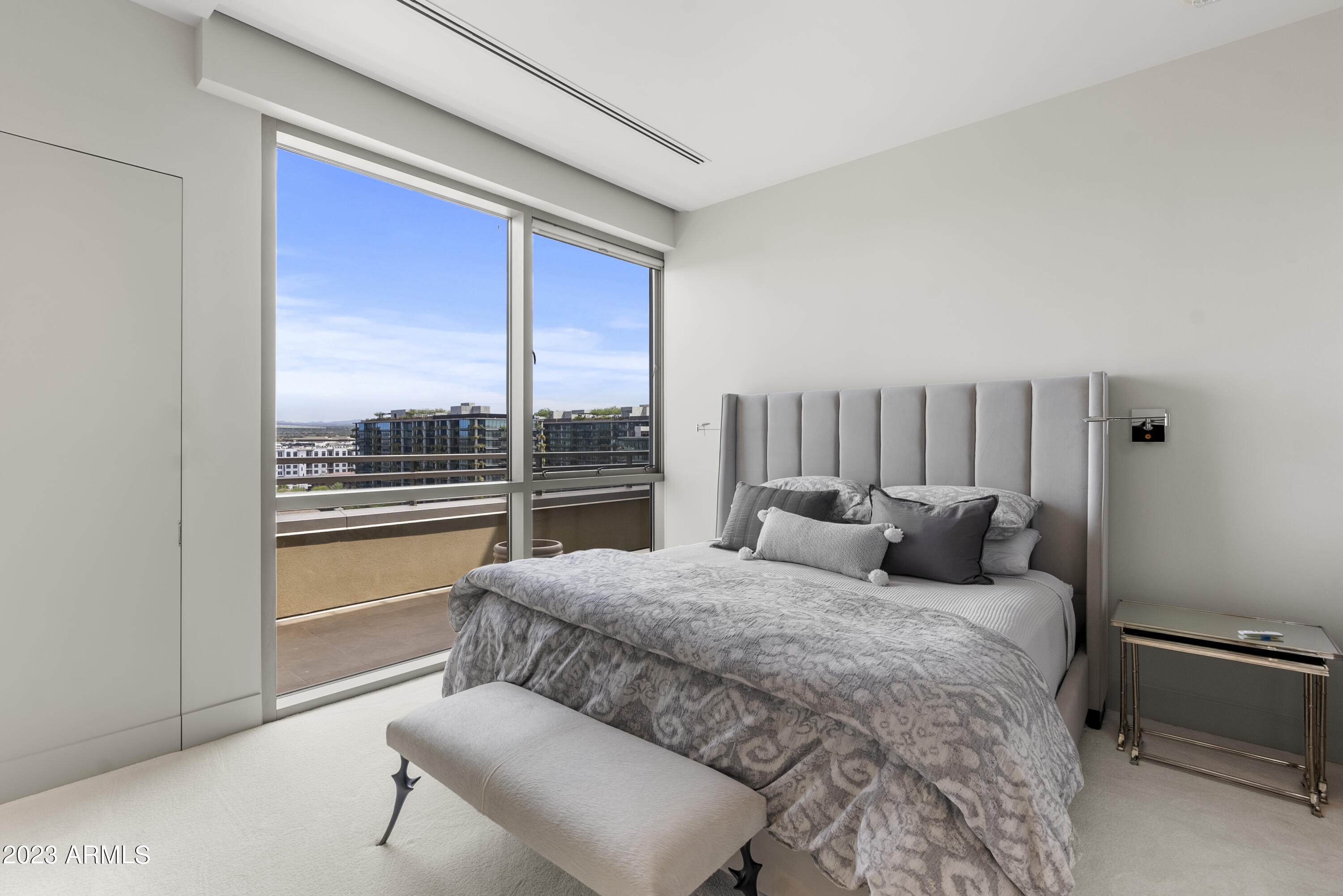 15215 N KIERLAND Boulevard # 934