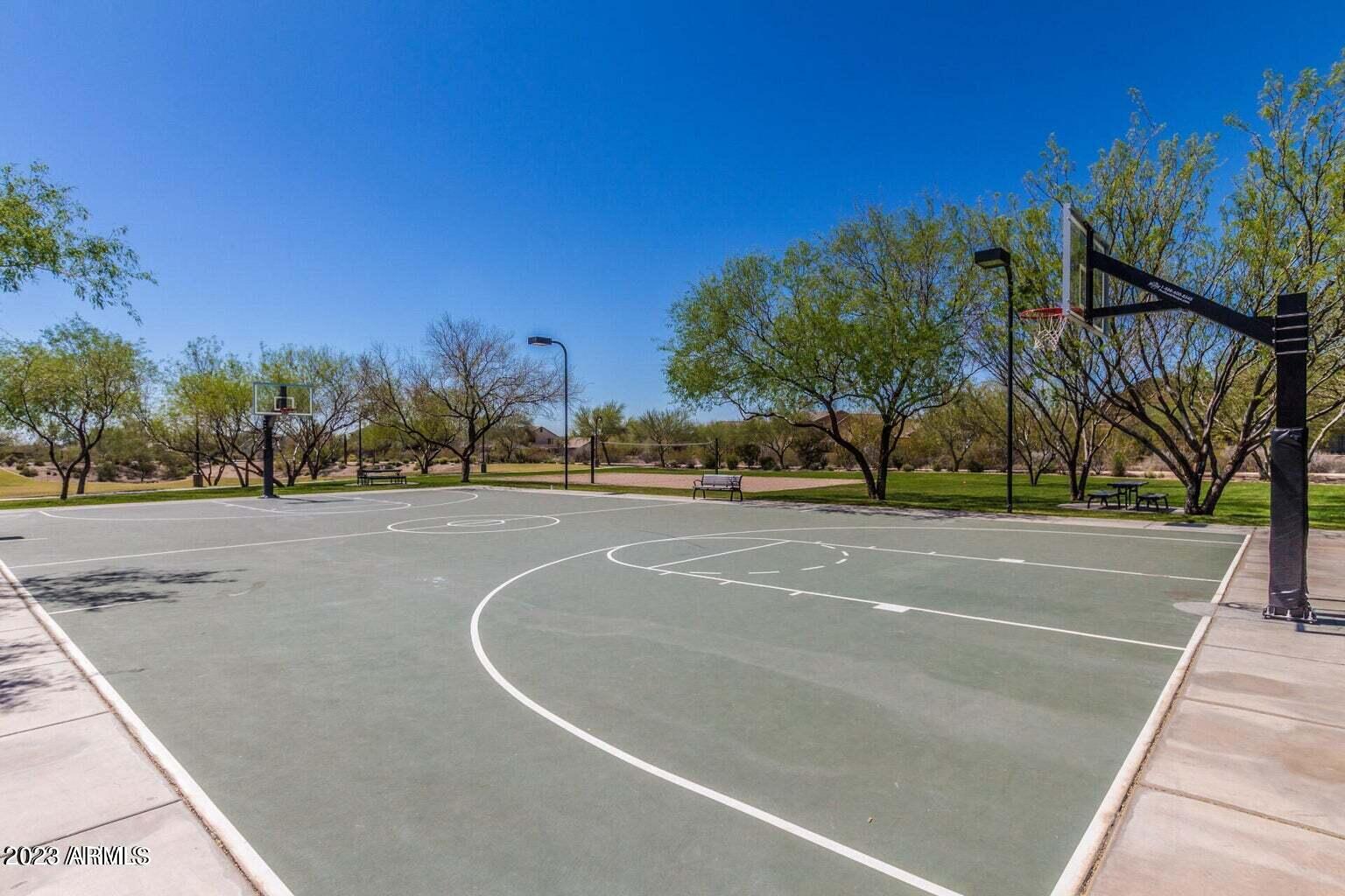1743 W ALOE VERA Drive