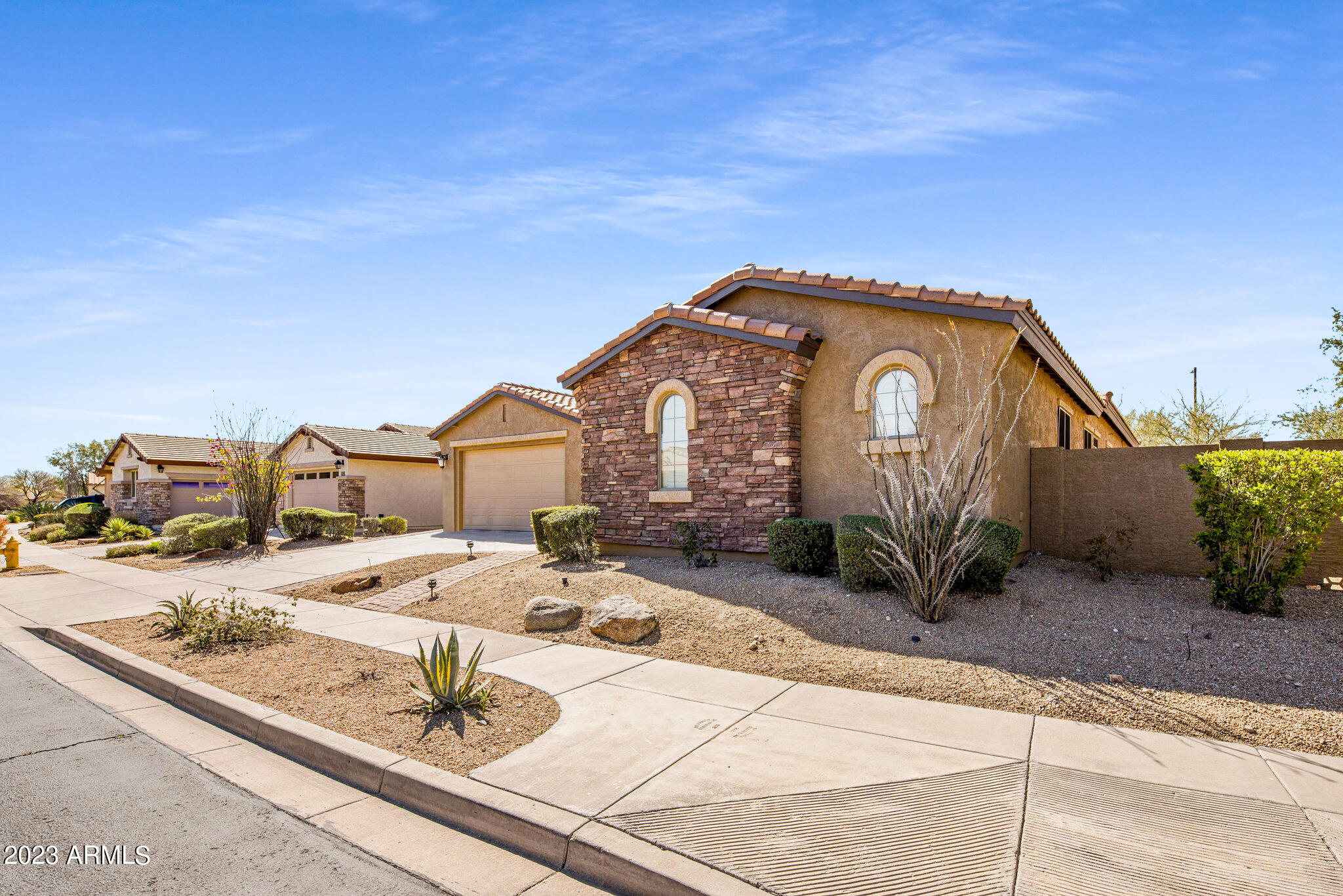 1743 W ALOE VERA Drive