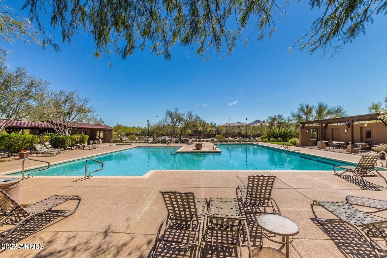 1743 W ALOE VERA Drive