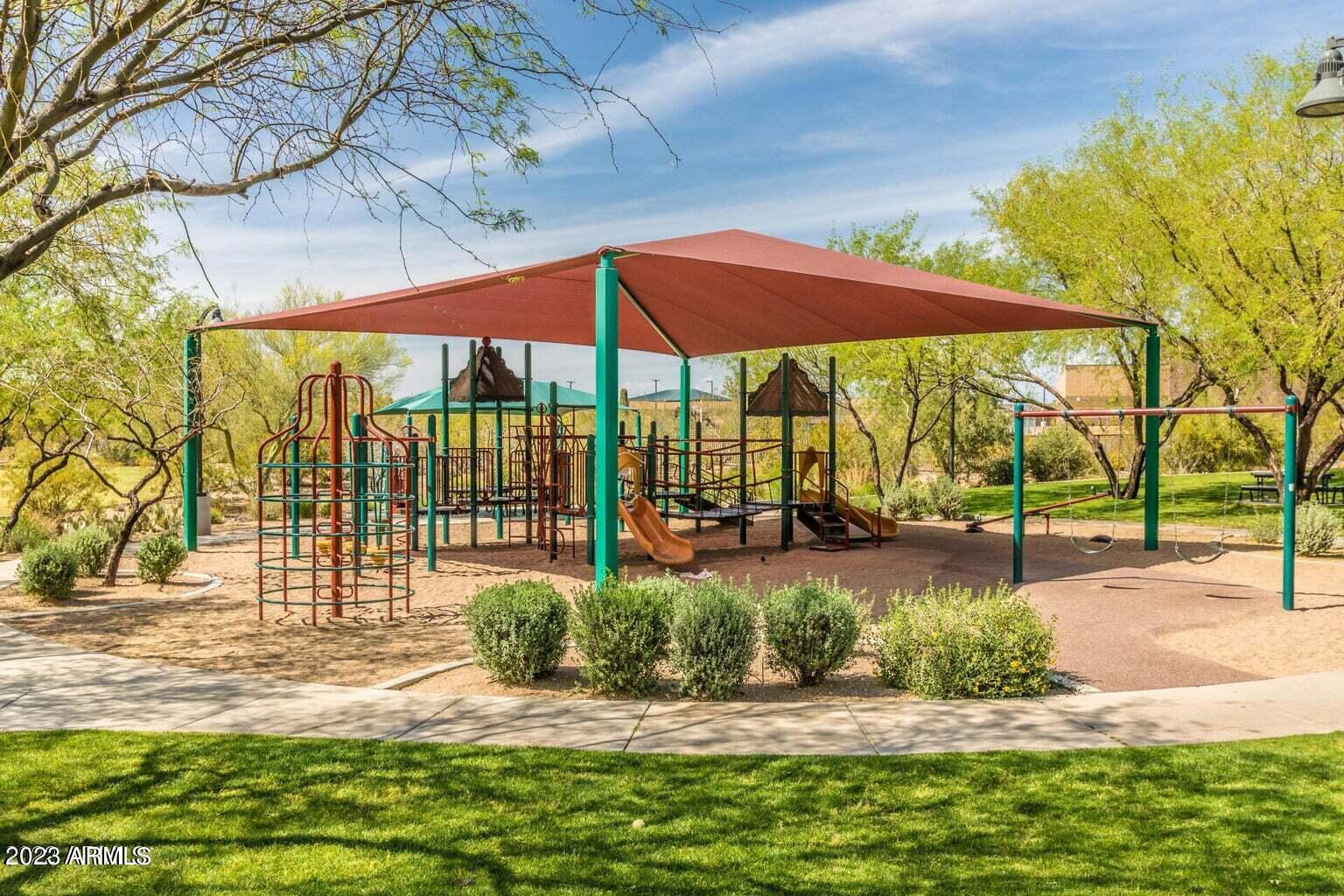 1743 W ALOE VERA Drive
