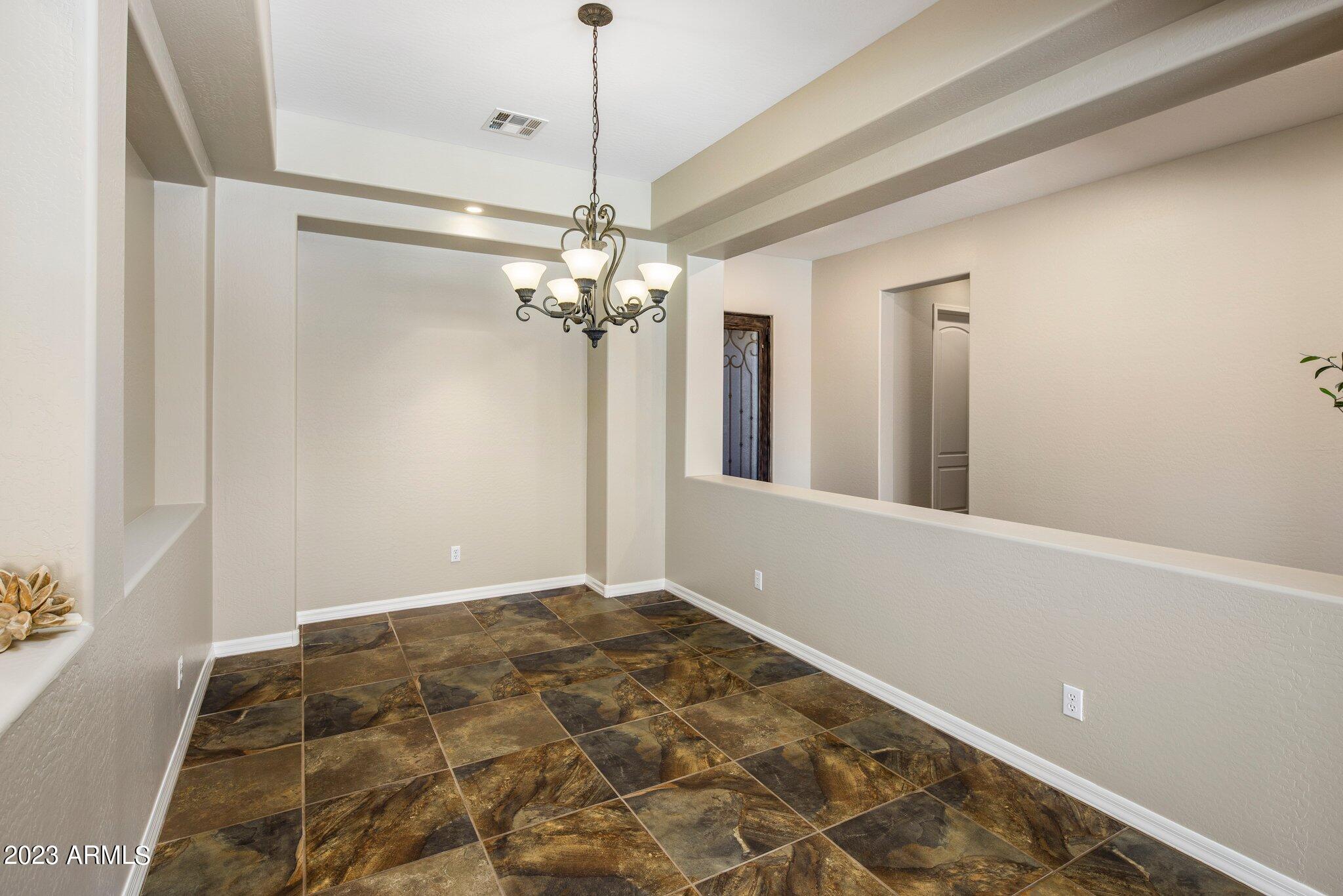 1743 W ALOE VERA Drive