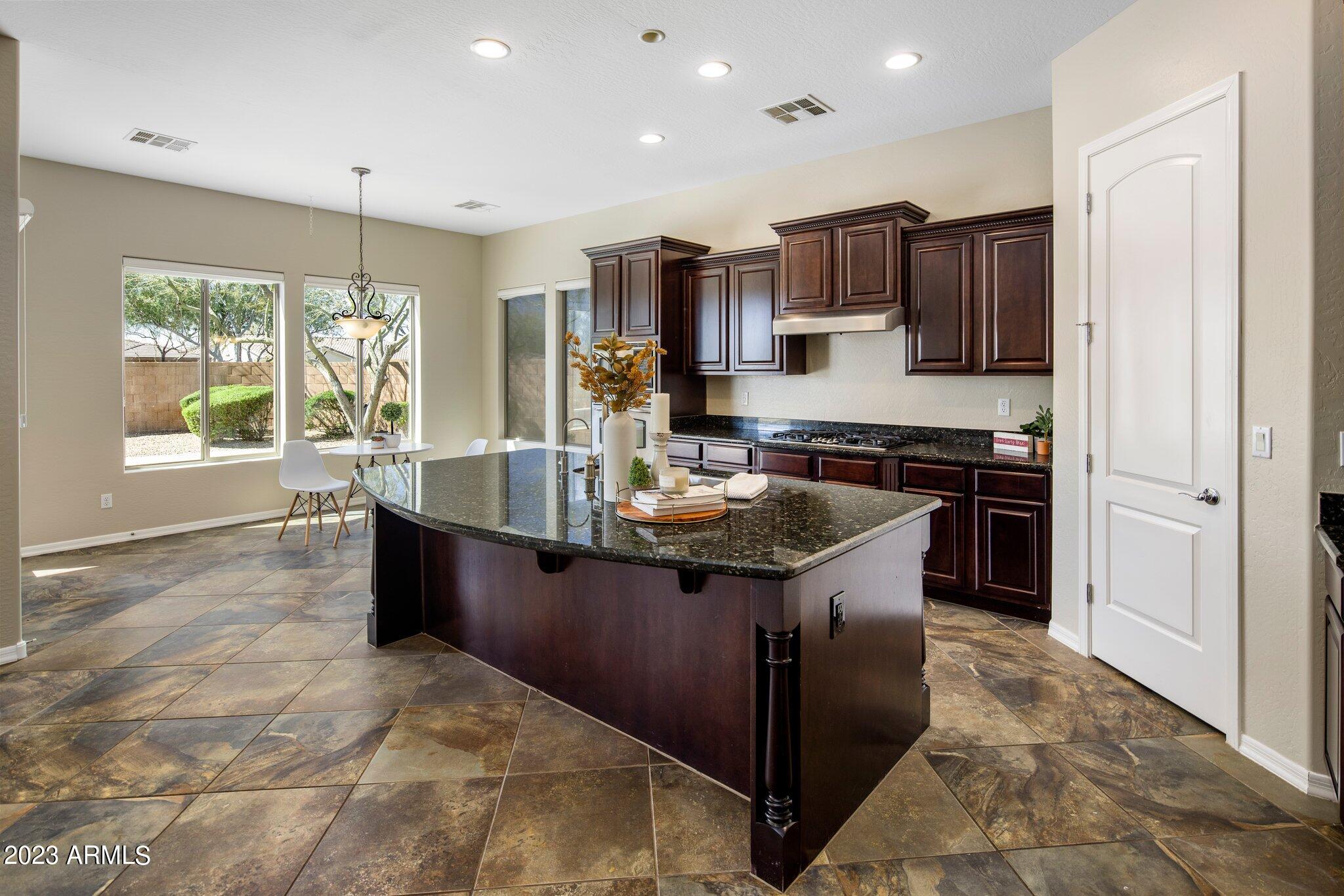 1743 W ALOE VERA Drive