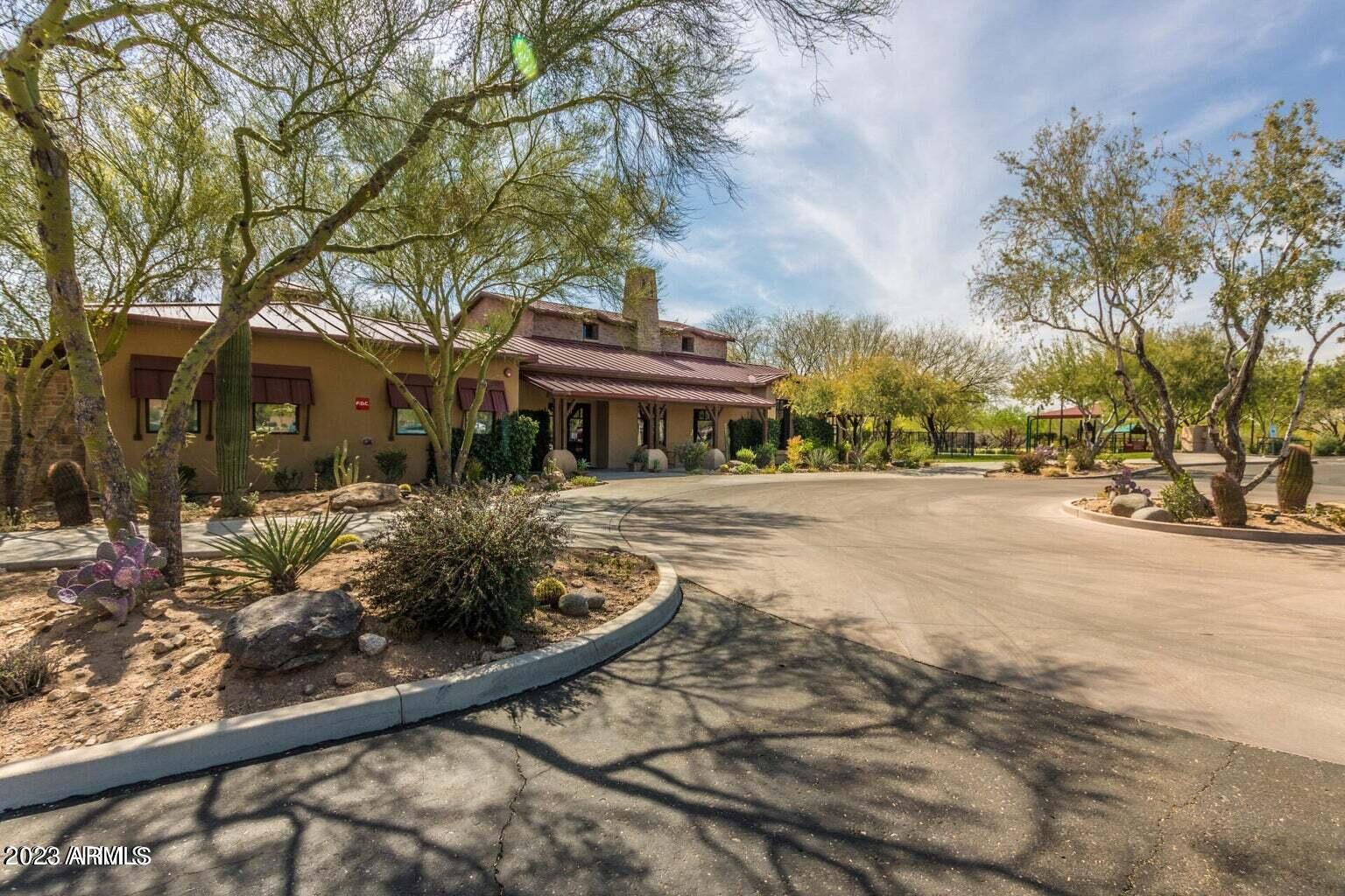1743 W ALOE VERA Drive