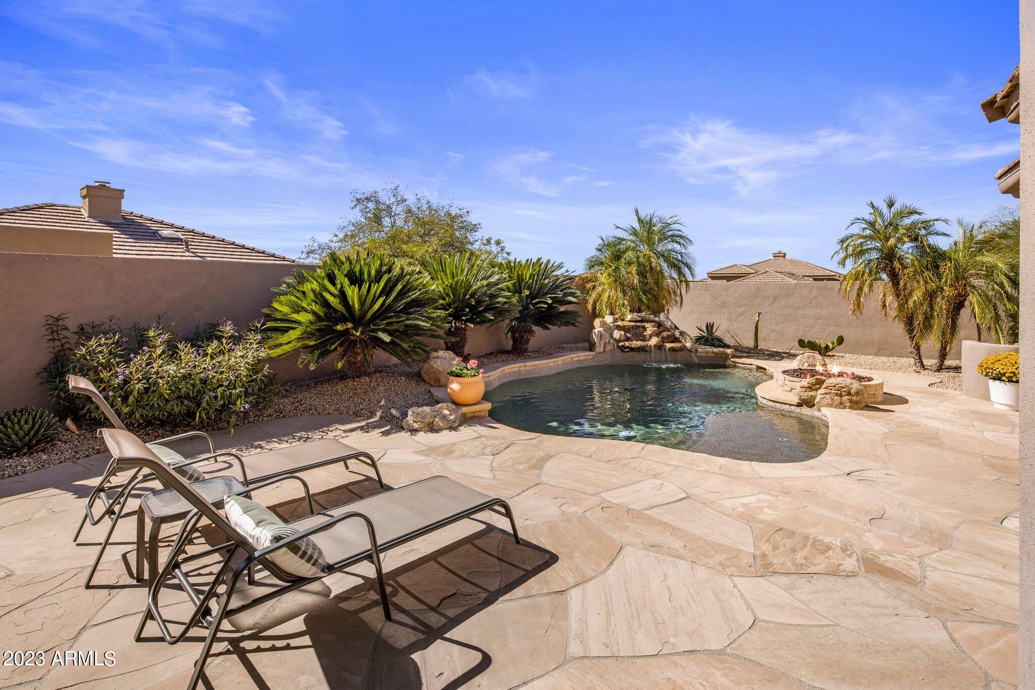 7111 E SIENNA BOUQUET Place
