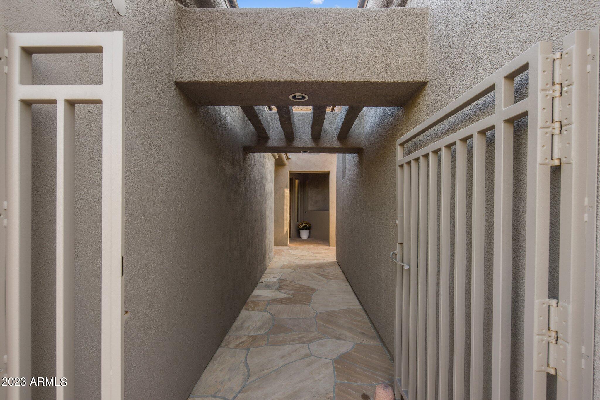 7111 E SIENNA BOUQUET Place