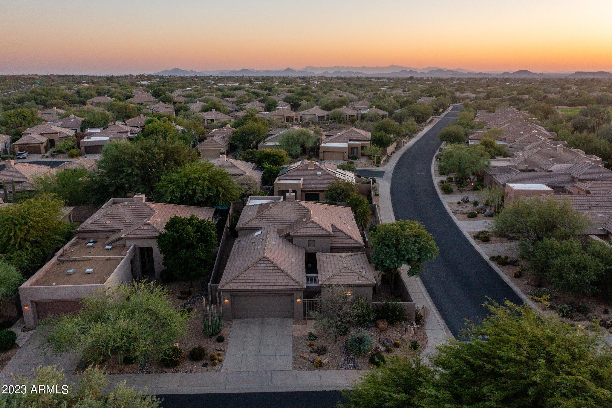 7111 E SIENNA BOUQUET Place