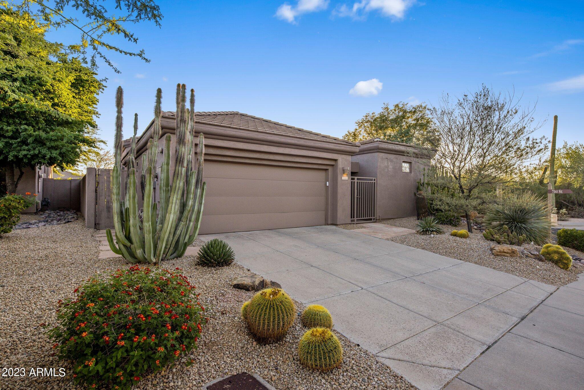 7111 E SIENNA BOUQUET Place