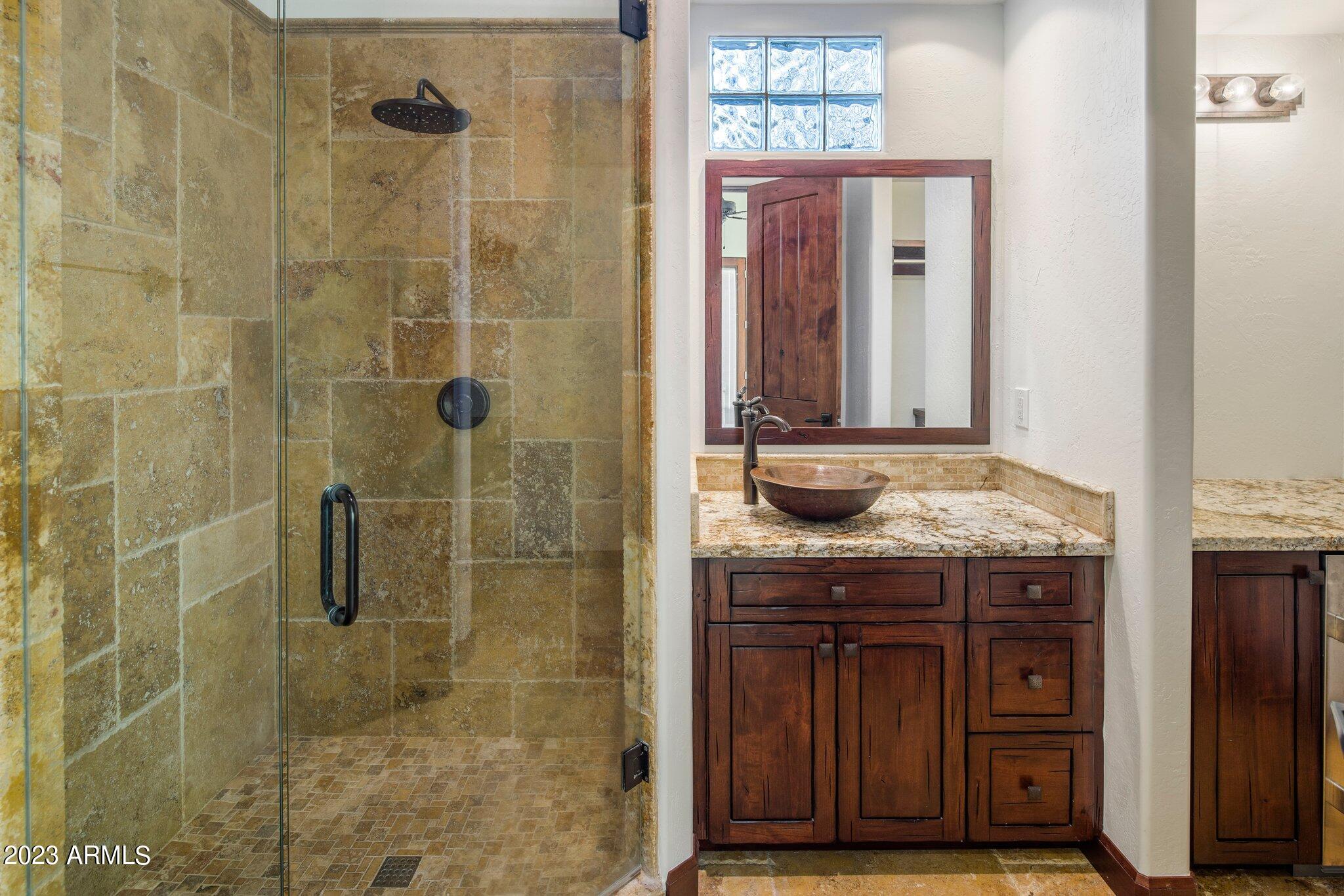 7111 E SIENNA BOUQUET Place