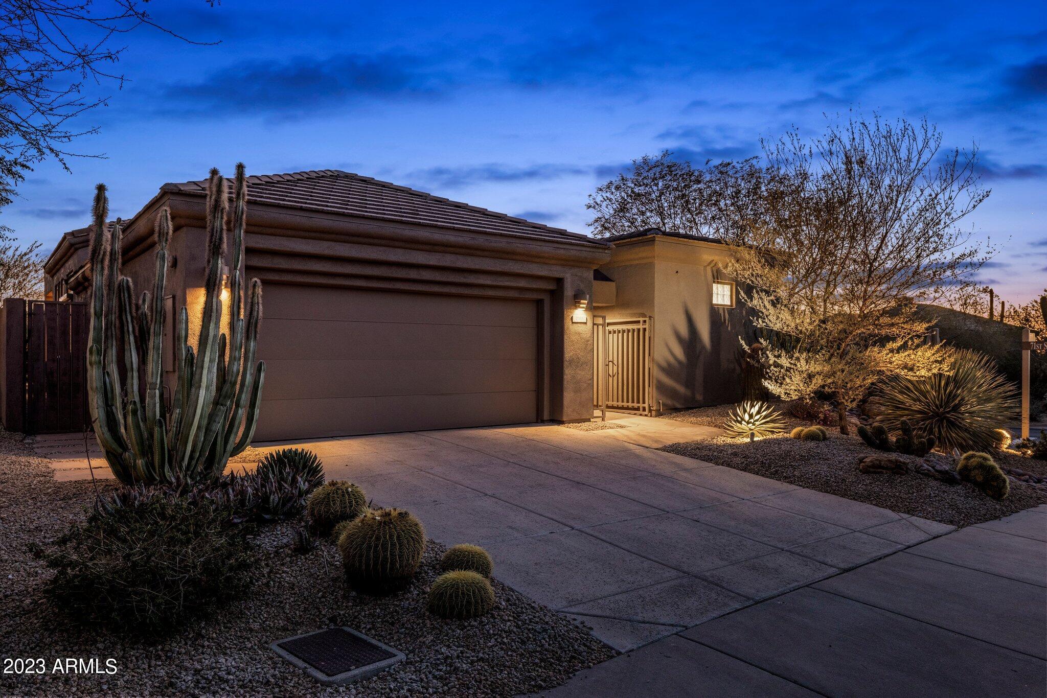 7111 E SIENNA BOUQUET Place