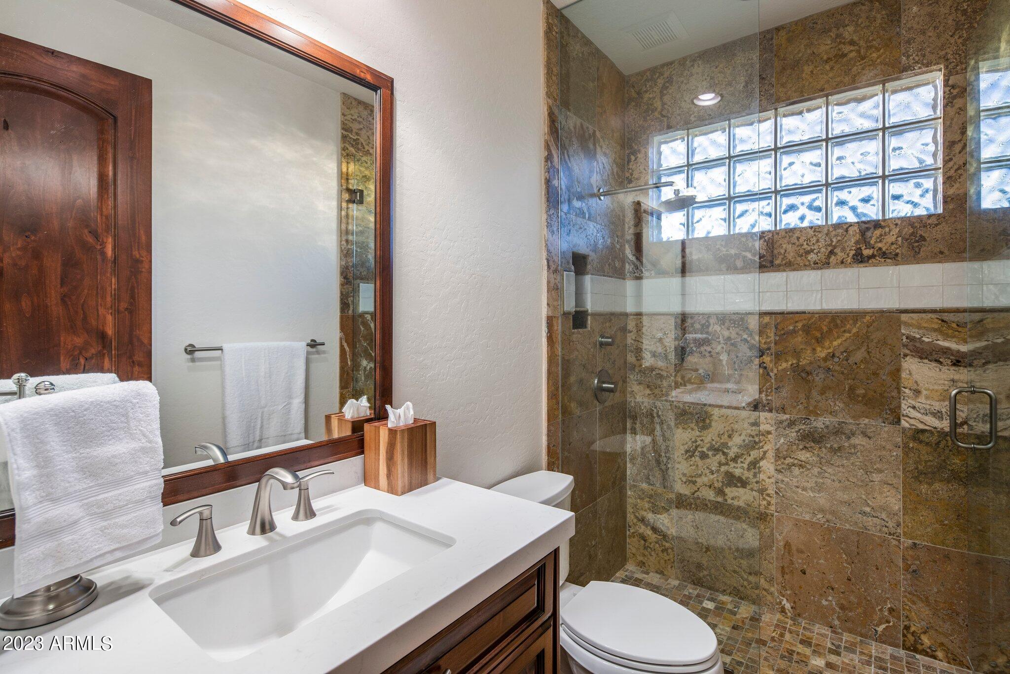 7111 E SIENNA BOUQUET Place