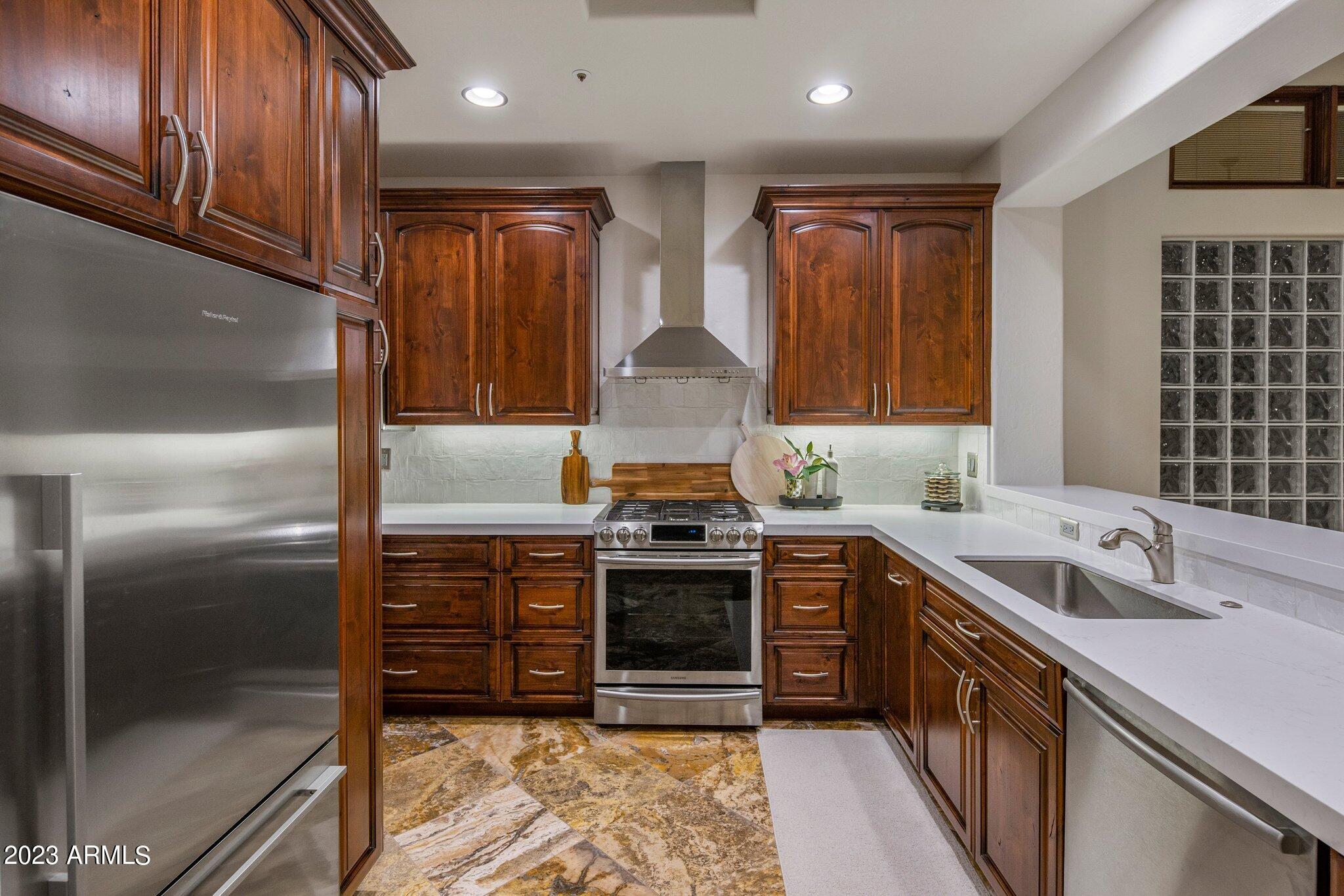 7111 E SIENNA BOUQUET Place