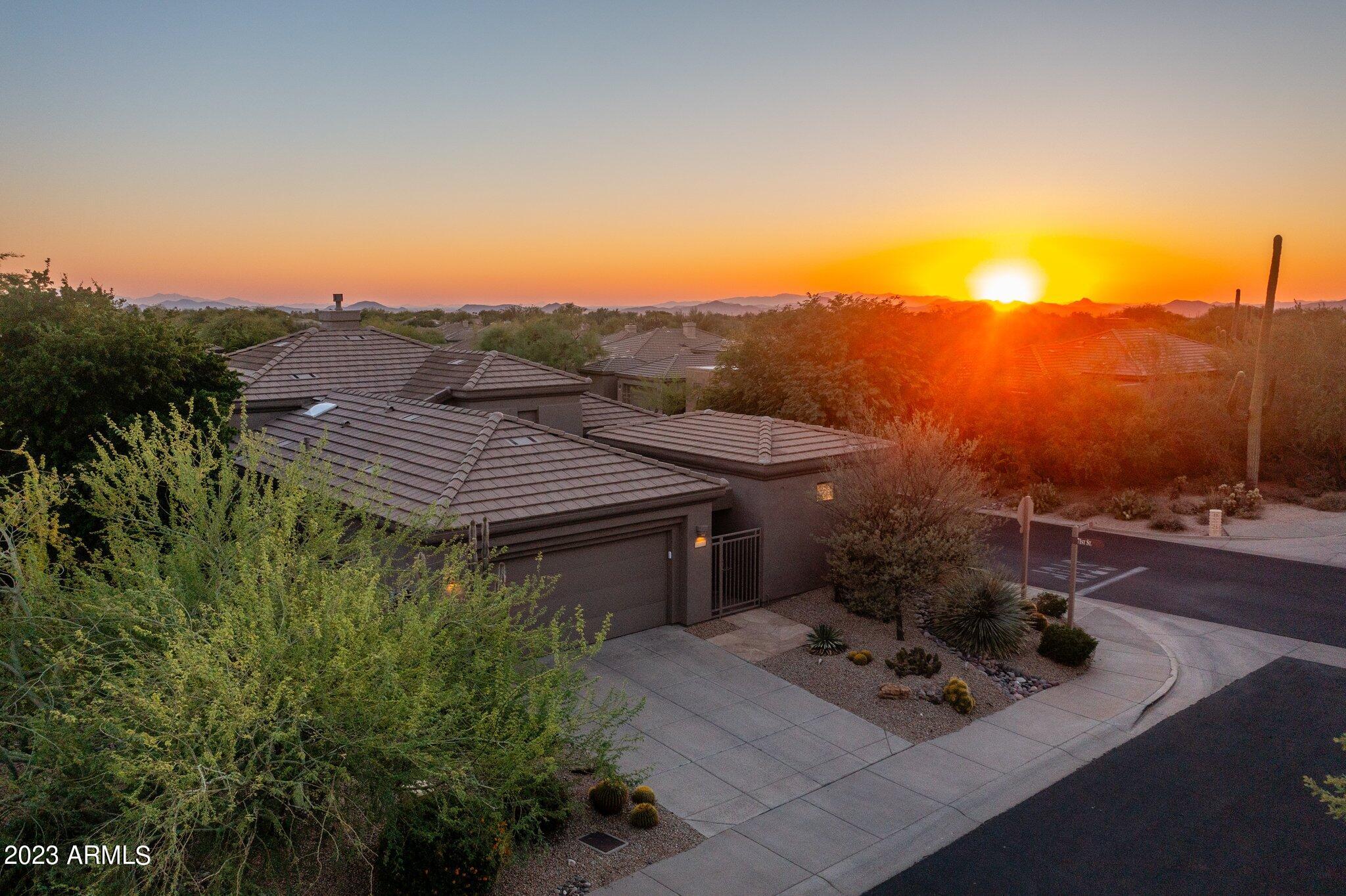 7111 E SIENNA BOUQUET Place
