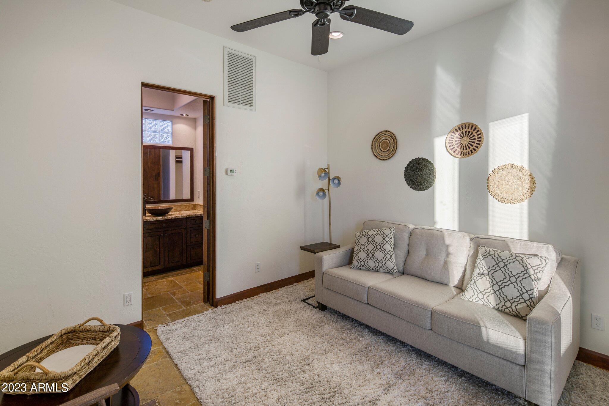 7111 E SIENNA BOUQUET Place