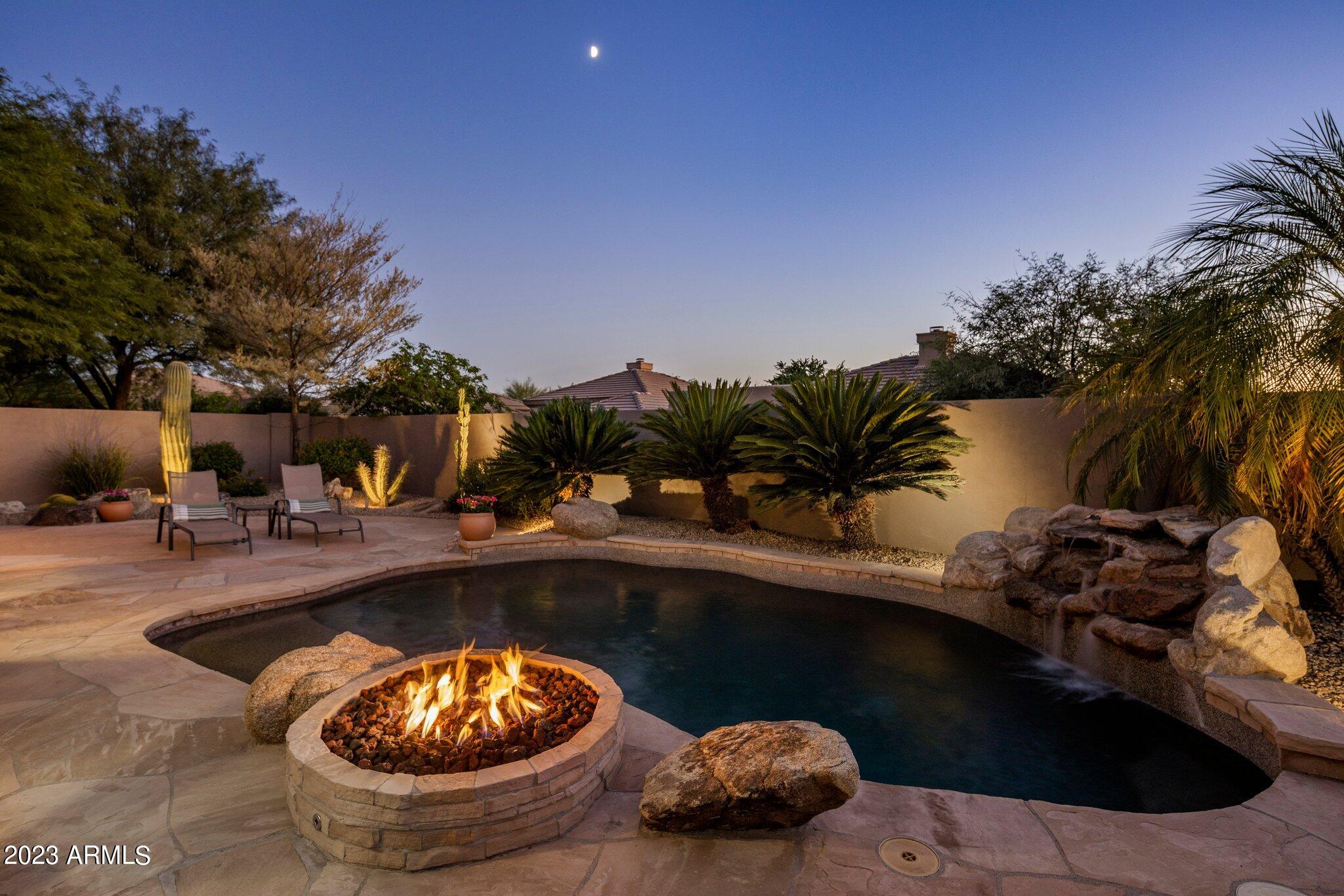 7111 E SIENNA BOUQUET Place