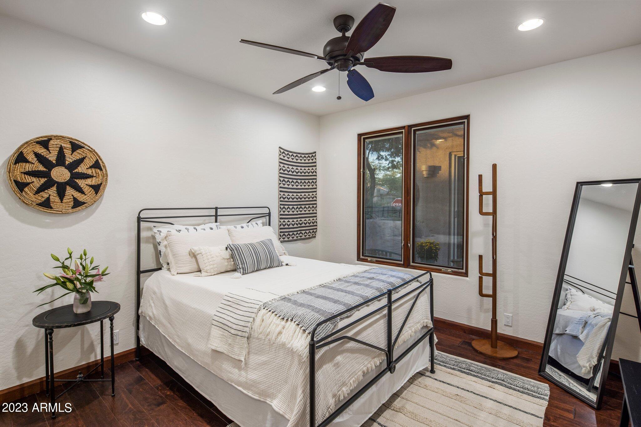 7111 E SIENNA BOUQUET Place